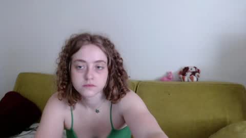 Snapshot of strawberrylotsacake chatting on 04-29-26, 02:43 Strawberrylotsacake online show from 04-29-26, 02:43