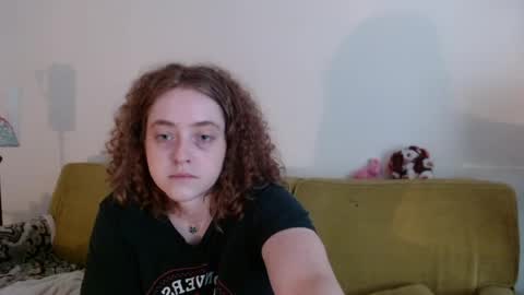 Snapshot of strawberrylotsacake chatting on 05-17-26, 11:39 Strawberrylotsacake online show from 05-17-26, 11:39
