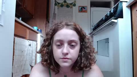 Snapshot of strawberrylotsacake chatting on 05-22-26, 04:23 Strawberrylotsacake online show from 05-22-26, 04:23