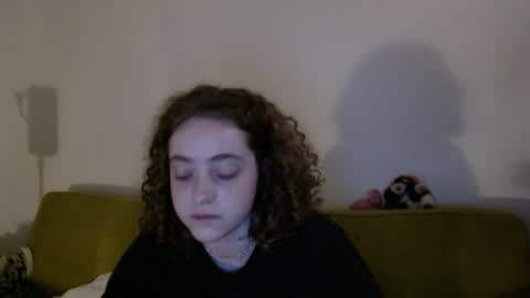 Snapshot of strawberrylotsacake chatting on 05-24-26, 10:42 Strawberrylotsacake online show from 05-24-26, 10:42