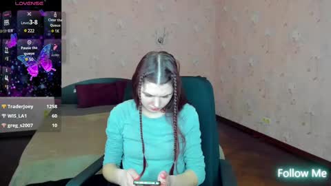 Snapshot of strawberrylux chatting on 02-28-25, 10:20 Strawberrylux online show from 02-28-25, 10:20