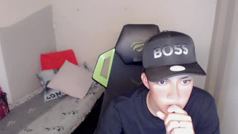 Street online show from 04-06-26, 08:21