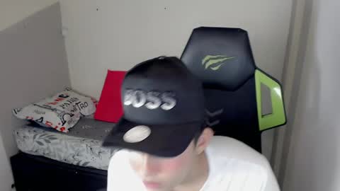 Street online show from 04-11-26, 08:13