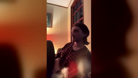 Snapshot of stringgreens777 chatting on 12-20-25, 11:45 stringgreens777 online show from 12-20-25, 11:45