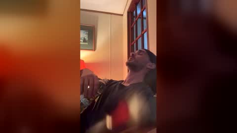 Snapshot of stringgreens777 chatting on 12-22-25, 08:50 stringgreens777 online show from 12-22-25, 08:50