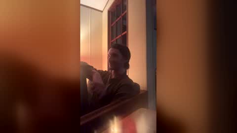 Snapshot of stringgreens777 chatting on 01-16-26, 10:52 stringgreens777 online show from 01-16-26, 10:52