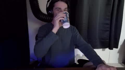 Snapshot of stringgreens777 chatting on 01-19-26, 06:17 stringgreens777 online show from 01-19-26, 06:17