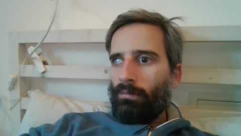 Snapshot of stroke1 chatting on 01-12-25, 07:32 stroke1 online show from 01-12-25, 07:32