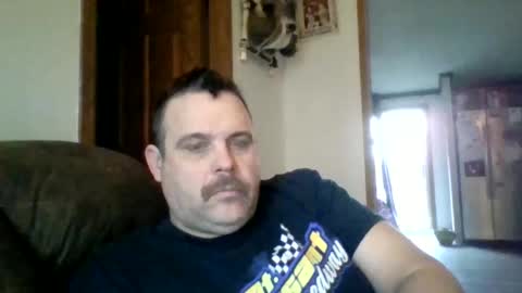 Snapshot of strokenmycock78 chatting on 04-12-26, 02:33 strokenmycock78 online show from 04-12-26, 02:33