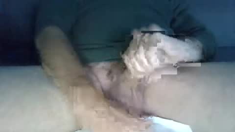 Snapshot of strokes_for_you chatting on 10-13-25, 01:38 strokes_for_you online show from 10-13-25, 01:38