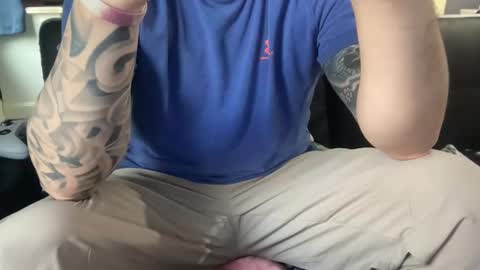 stroking33again online show from 02-04-25, 07:00