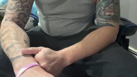 stroking33again online show from 12-01-25, 02:22