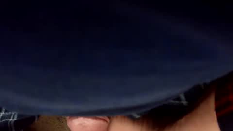 Snapshot of strokinky chatting on 11-09-25, 09:24 Diamond Hunter online show from 11-09-25, 09:24