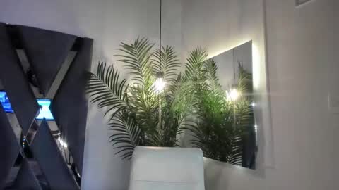 Alexa   online show from 11-15-25, 10:56