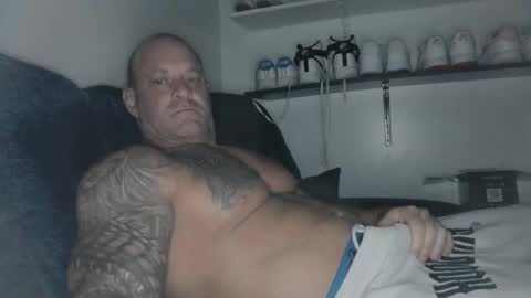 Snapshot of strongandhard073 chatting on 12-07-24, 10:12 StrongAndHard online show from 12-07-24, 10:12