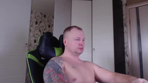 Snapshot of strongass18 chatting on 03-02-25, 06:37 Alex online show from 03-02-25, 06:37