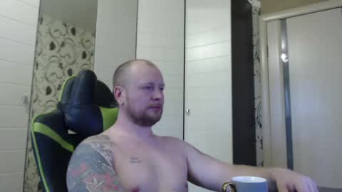 Alex online show from 05-16-26, 01:21