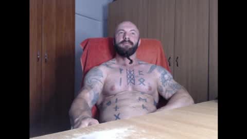 Snapshot of strongivan chatting on 06-06-26, 05:23 StrongIvan online show from 06-06-26, 05:23