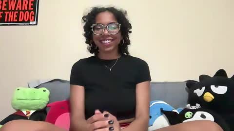 Snapshot of strrwberry chatting on 03-05-25, 05:07 strrwberry online show from 03-05-25, 05:07