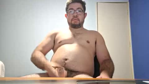 Snapshot of strudinovhotsun chatting on 11-17-25, 07:58 strudinovhotsun online show from 11-17-25, 07:58