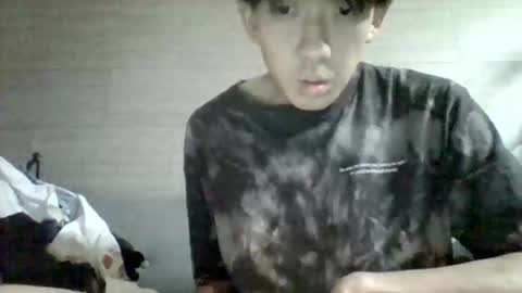 Snapshot of sttkm chatting on 06-04-26, 03:18 Asian boy online show from 06-04-26, 03:18