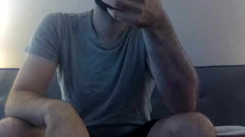 Snapshot of stud4u21 chatting on 09-24-25, 01:47 stud4u21 online show from 09-24-25, 01:47
