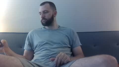 Snapshot of stud4u21 chatting on 09-29-25, 02:11 stud4u21 online show from 09-29-25, 02:11