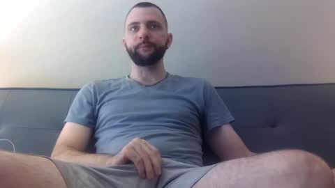 Snapshot of stud4u21 chatting on 10-12-25, 05:56 stud4u21 online show from 10-12-25, 05:56