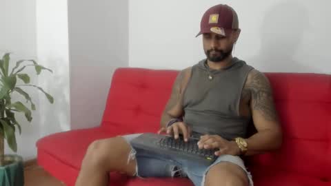 STUD HUNK LATIN online show from 12-12-24, 10:20