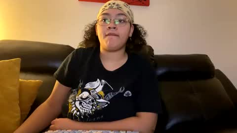 Snapshot of studanejalex chatting on 01-31-25, 02:48 Jae online show from 01-31-25, 02:48