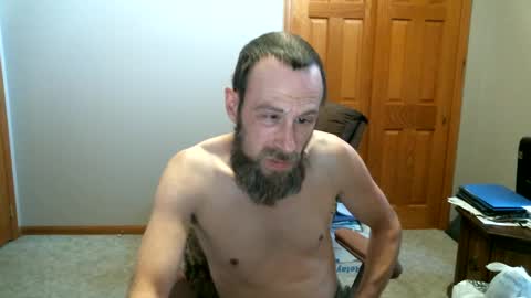 studcock6977 online show from 12-06-24, 03:44