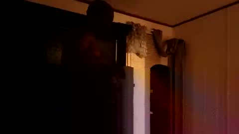 Snapshot of studd77637299 chatting on 11-15-25, 03:48 studd77637299 online show from 11-15-25, 03:48