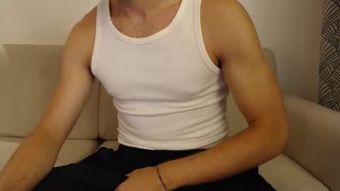 Stud From Paris online show from 09-10-25, 09:26