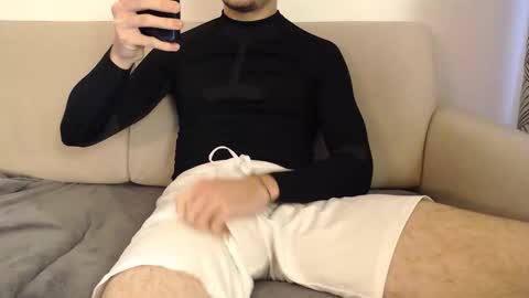 Snapshot of studfromparis chatting on 02-19-26, 11:50 Stud From Paris online show from 02-19-26, 11:50