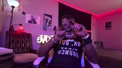 Hot Chocolate online show from 06-02-26, 01:35