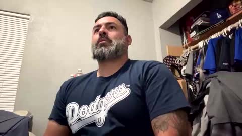 Snapshot of suavecito67 chatting on 04-29-26, 04:05 suavecito67 online show from 04-29-26, 04:05