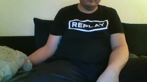 Snapshot of sub3100 chatting on 12-24-24, 02:10 420Fun online show from 12-24-24, 02:10