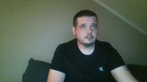 Snapshot of sub3100 chatting on 10-26-25, 11:42 420Fun online show from 10-26-25, 11:42