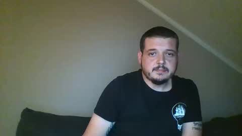 Snapshot of sub3100 chatting on 11-15-25, 01:58 420Fun online show from 11-15-25, 01:58