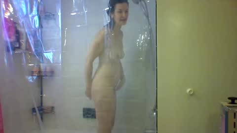 Snapshot of sub4you69brat chatting on 01-23-25, 06:03 sub4you69brat online show from 01-23-25, 06:03