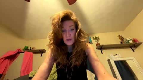 Snapshot of sub4you69brat chatting on 02-06-25, 02:00 sub4you69brat online show from 02-06-25, 02:00