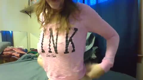 Snapshot of sub4you69brat chatting on 12-15-25, 06:01 sub4you69brat online show from 12-15-25, 06:01