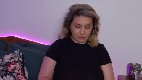 Snapshot of sublimecarla chatting on 09-12-25, 09:53 Carla online show from 09-12-25, 09:53