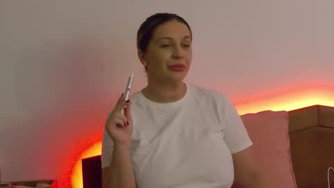 Snapshot of sublimecarla chatting on 11-25-25, 08:58 Carla online show from 11-25-25, 08:58