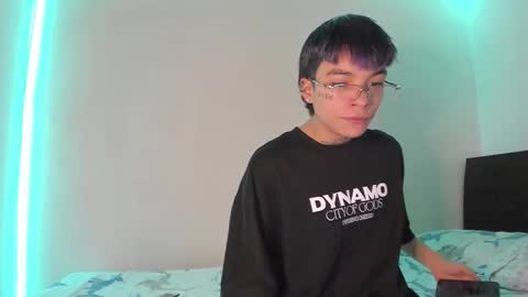 Snapshot of submissive_boyy_ chatting on 01-23-25, 01:56 nico online show from 01-23-25, 01:56