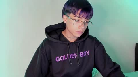 Snapshot of submissive_boyy_ chatting on 02-19-25, 03:27 nico online show from 02-19-25, 03:27