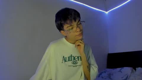 Snapshot of submissive_boyy_ chatting on 03-11-25, 06:00 nico online show from 03-11-25, 06:00