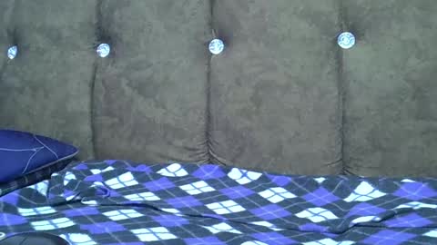 submissive_slut001 online show from 12-28-24, 04:52