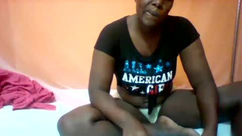 Snapshot of submissive_slut001 chatting on 06-27-26, 10:20 submissive_slut001 online show from 06-27-26, 10:20