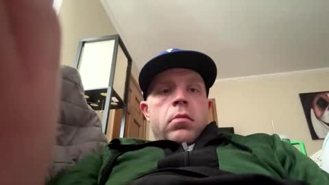 Snapshot of submissivebrett381 chatting on 04-18-26, 07:58 submissivebrett381 online show from 04-18-26, 07:58